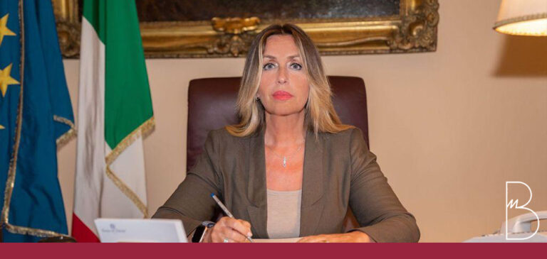 LE DONNE SONO LA SOLUZIONE!