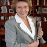 Mrs Viviane REDING, EU Commissioner, Brussels 18 OCT 2006